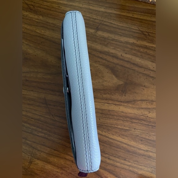 NWT MARC JACOBS LIGHT GREY GENUINE Leather Bifold Wallet Purse MSPR $165 Read - Picture 11 of 14